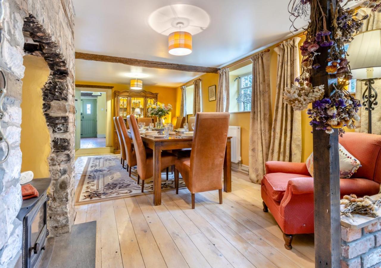Castell Madoc Cottages Lower Chapel Εξωτερικό φωτογραφία
